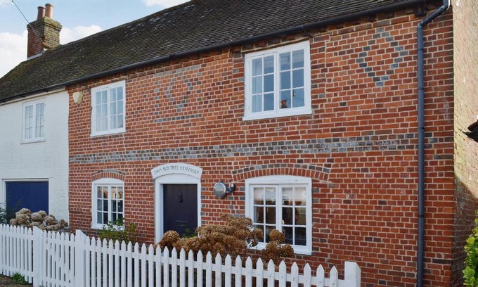Lower Swanwick Casa | Baytree Cottage