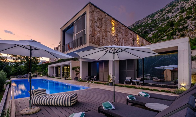 Kotor Villa | Bayview and 17m pool villa