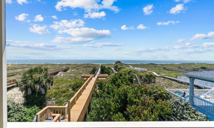 Holden Beach Casa | Bayview East & West