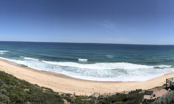 Capel Sound Hotel | Bayview Motel Rosebud