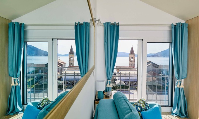 Tomicici Apartamento | ❤️Bayview Studio & parking Panoramic Sea View 50% de descuento centro freelance ideal