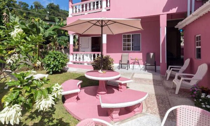 Castara Apartamento | Baywatch Apartments