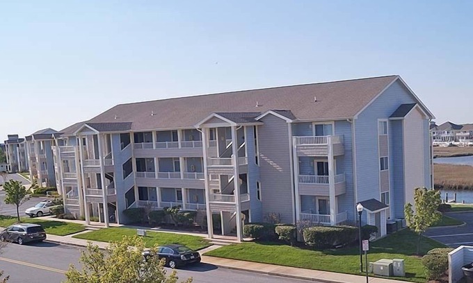 Heron Harbour Isle Condominio | Baywatch III 302A-Baywater 120th St, Free WiFi, Pool, W/D, AC