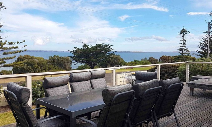Kingscote Casa | Baywater - Kingscote