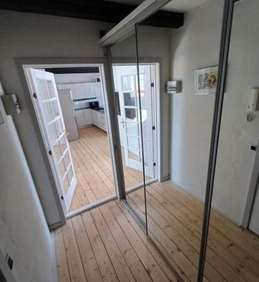 Hjørring Apartamento | BBBudget room in a central location with free parking