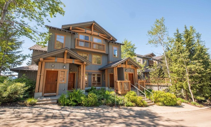 Nordic Estates Condominio | BBQ | Complex hot tub | Free parking | Ski-in/out