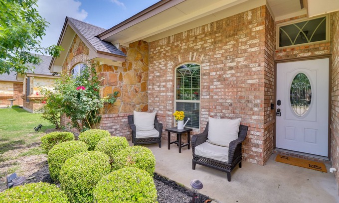 Killeen Casa | BBQ Ready: Harker Family Retreat w/ Yard!
