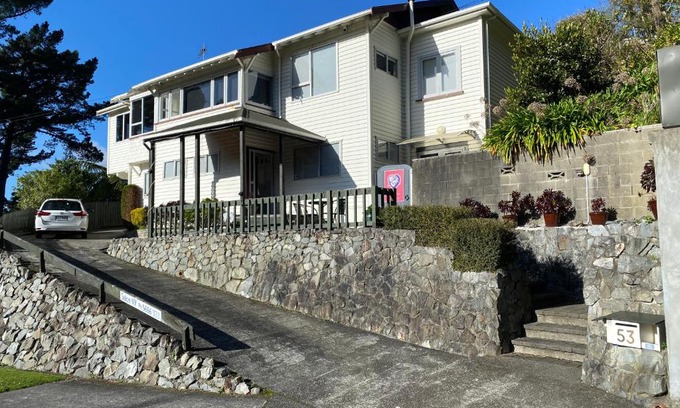 Lower Hutt Cama Y Desayuno | BBs B&B