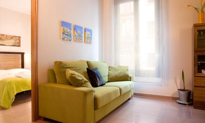El Born Apartamento | BCNGOTIC 13