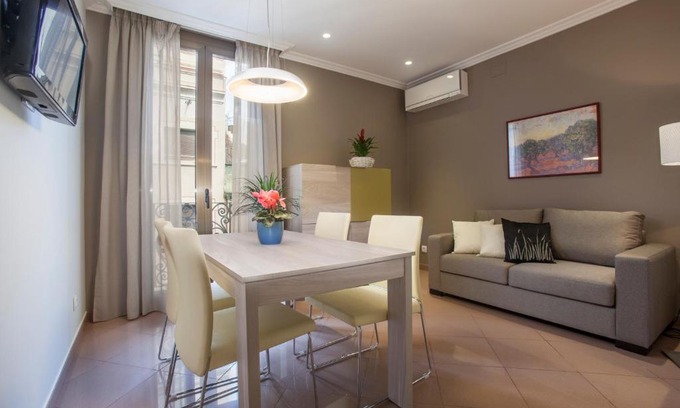El Born Apartamento | BCNGOTIC43