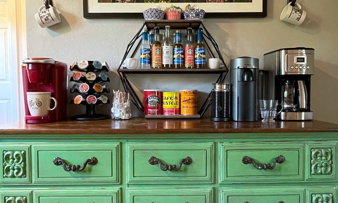 College Station Casa | BCS Back Forty- fully stocked home & great yard—close to A&M, great food & fun.