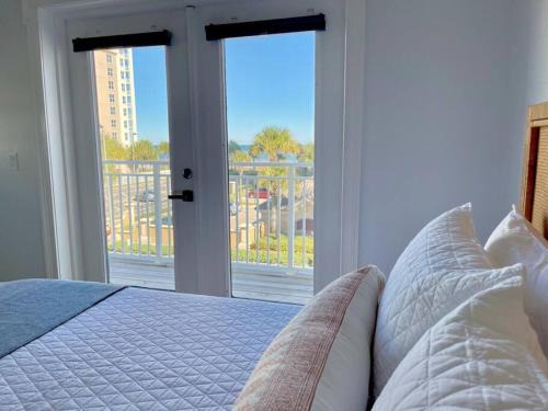 Jacksonville Beach Apartamento | Be A Nomad - Oceanview villa 100yds to ocean