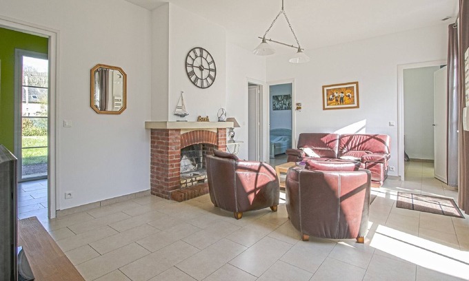 Sainte-Honorine-des-Pertes Casa | Hermosa casa de vacaciones en Aure sur Mer con jardín