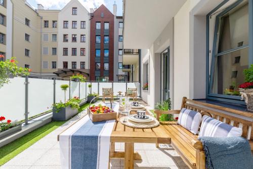 Elblag Apartamento | Bea Garden Home - dwie sypialnie i taras