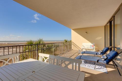 Dauphin Island Apartamento | Beach Access and Boardwalk Condo in Dauphin Island