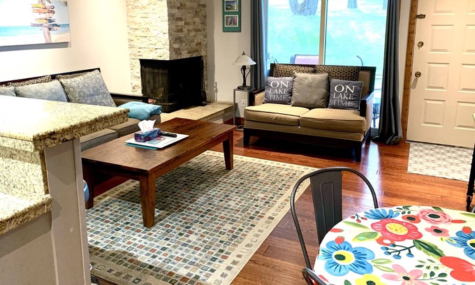 East Kootenay Condominio | Mejor complejo de playa y lago, piscina, jacuzzi, parque infantil, tenis, Akiskinook