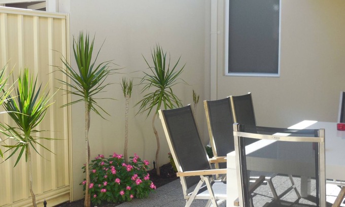 Innaloo Villa | Playa y las tiendas en Karrinyup cerca de Perth