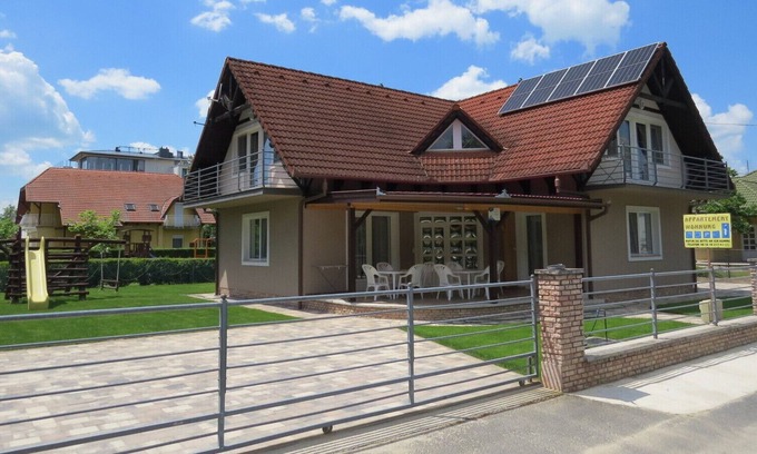 Balatonlelle Apartamento | Beach Ap.2 - Una Habitación Piso, Capacidad 4