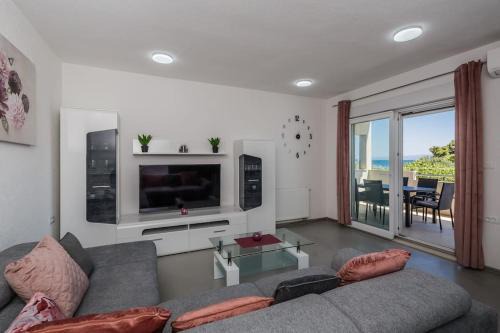 Kastel Stafilic Apartamento | Beach apartment Anđela A2