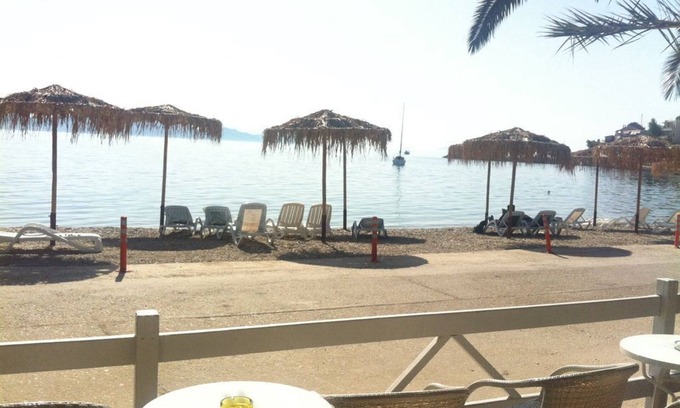 Kiveri Apartamento | 66800 Apartamento a 20 metros de la playa cerca de Nafplion - propiedad antigua ID 462405