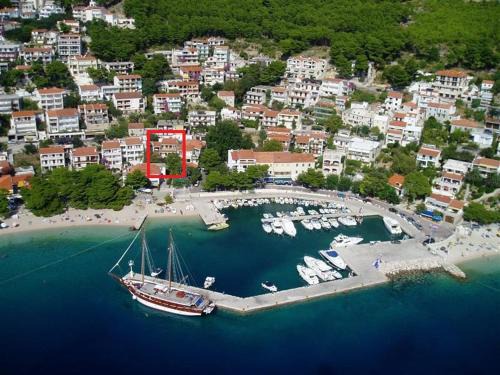 Brela Apartamento | Beach apartment in the center of Brela