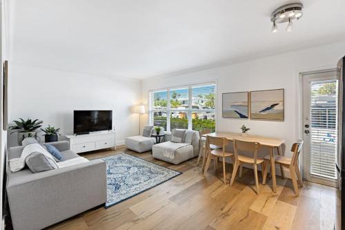 Hendricks and Venice Isles Apartamento | Beach Apt with Waterview in Las Olas Blvd