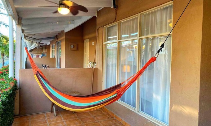 Jacó Villa | Beach Bliss - 1BR Villa with Pool 2 blocks from ocean