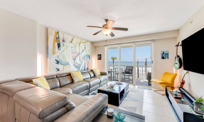 Ocean View Halifax Estates Condominio | Beach Bliss at The Aruba - Pool and hot tub Open!