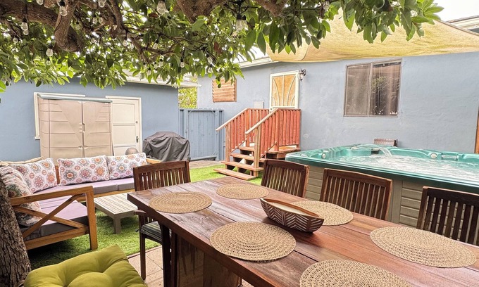 Point Loma Casa | Beach Bungalow w/Free Parking Sunset Cliffs