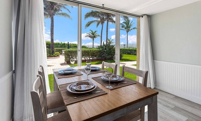 Hutchinson Island South Apartamento | Condominio de playa / Restaurante en el lugar / WIFI / Capacidad 4