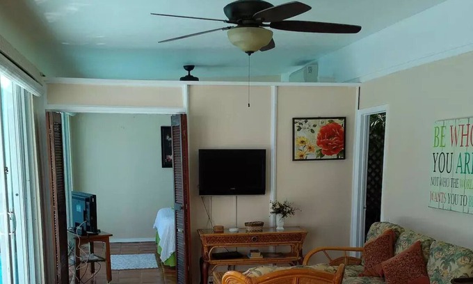 Estate Smith Bay Condominio | Beach Condo With Private Pool
