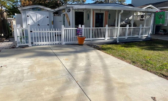 Surfside Beach Complejo | Beach Bungalow in Ocean Lakes