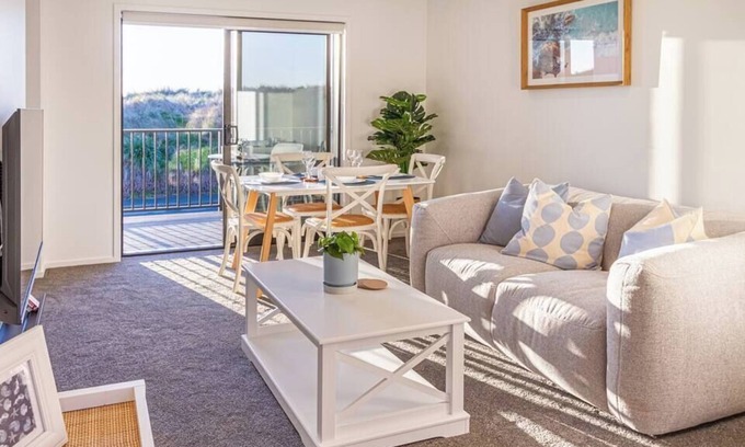 New Brighton Casa | Beach Front Abode- 2 Bed 2 Bath