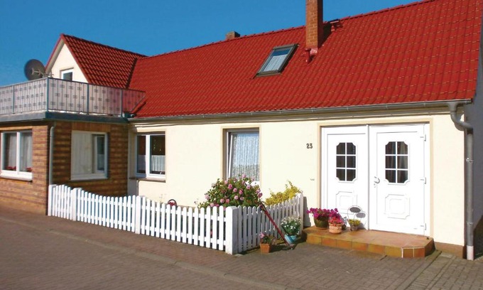Elmenhorst/Lichtenhagen Apartamento | Beach Front Apartment