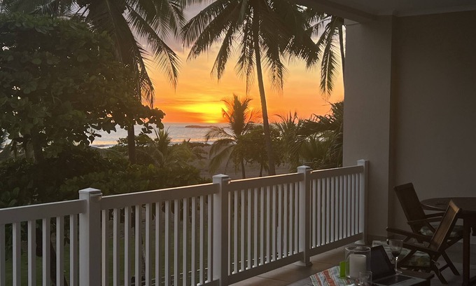 Barrio Los Villalobos Condominio | Sublime Beach Front en Jaco 5 plazas, lujo! Ahora reservando para el invierno 2020
