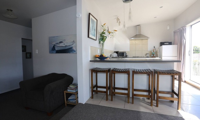 South Bay Cabaña | Beach front cottage