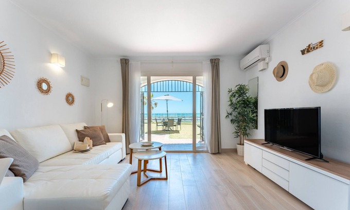 Sitio de Calahonda Chalet De Esquí | En la playa - Adosado con vista al mar - 2 dormitorios - Dona Lola BEACH Resort - entre Marbella y La Cala de Mijas - Sandra - CS111
