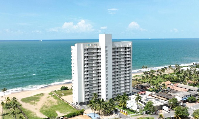 Uswetakeiyawa Apartamento | Beach Front studio luxury apartment