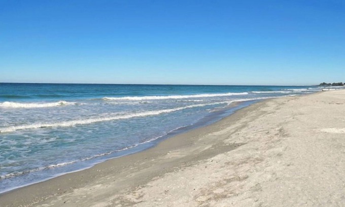 Golden Beach Condominio | Playa Escápese a un excelente precio, con entrada privada a la playa