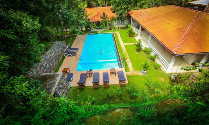 Unawatuna Hotel | Beach Grove Villas