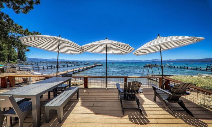Brockway Casa | Beach Haven Lakefront - Sandy Beach w/ Guest House, Buoy & EV Charger