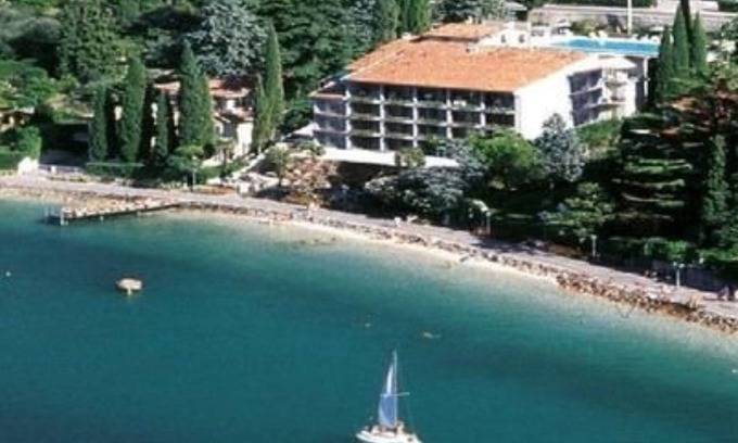Malcesine Hotel | Beach Hotel Du Lac