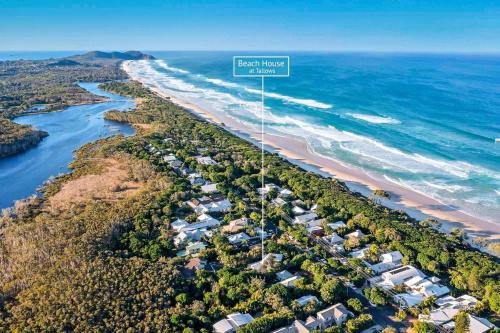 Suffolk Park Casa | Beach House at Tallows - pet-friendly 4 BR retreat