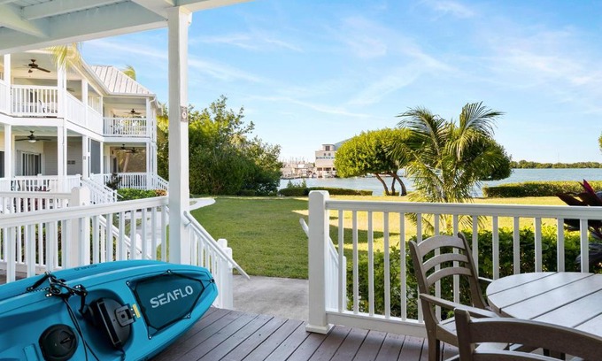 Marathon Casa | Beach House Getaway
