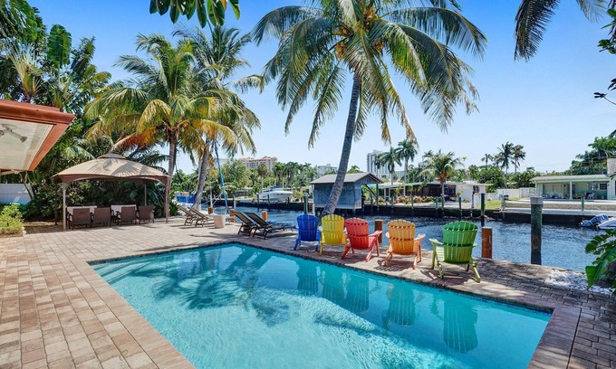 Terra Mar Island Estates Casa | Beach House - Heated Pool - Waterfront - Steps to the Beach