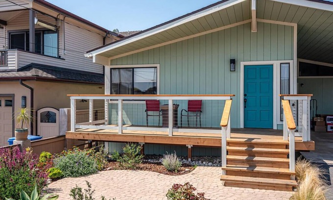 Cayucos Casa | Beach house in Cayucos with Ocean Views - MONTHLY ONLY