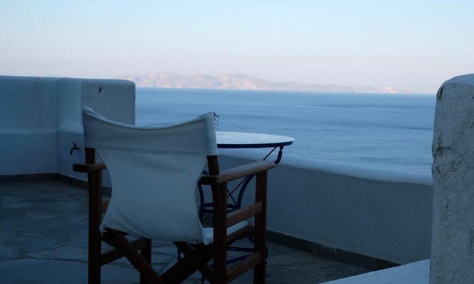 Exomvourgo Casa | Beach House in Tinos island
