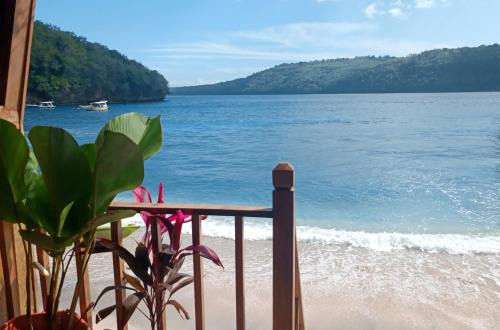 Penida Island Apartamento | Beach House on Gamat Bay