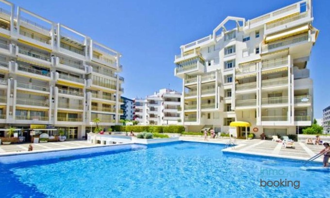 Centro de Salou Apartamento | Beach Novelty Salou 3, climatizado, piscina, playa y Wifi