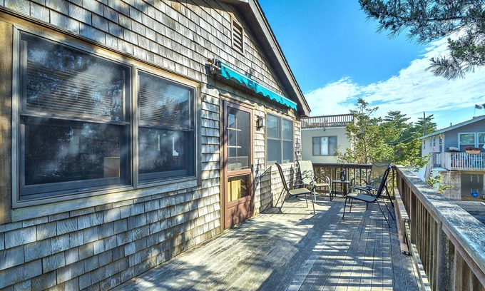 Holgate Casa | Beach Oasis Getaway-Coach House-Two Bungalows Available-Steps from the Water